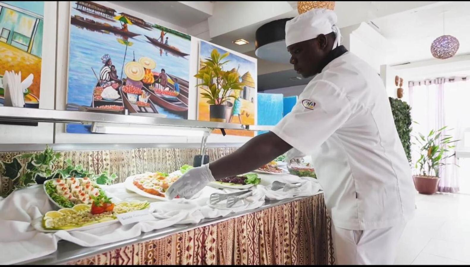 Nobila Airport Hotel Cotonou Exteriér fotografie