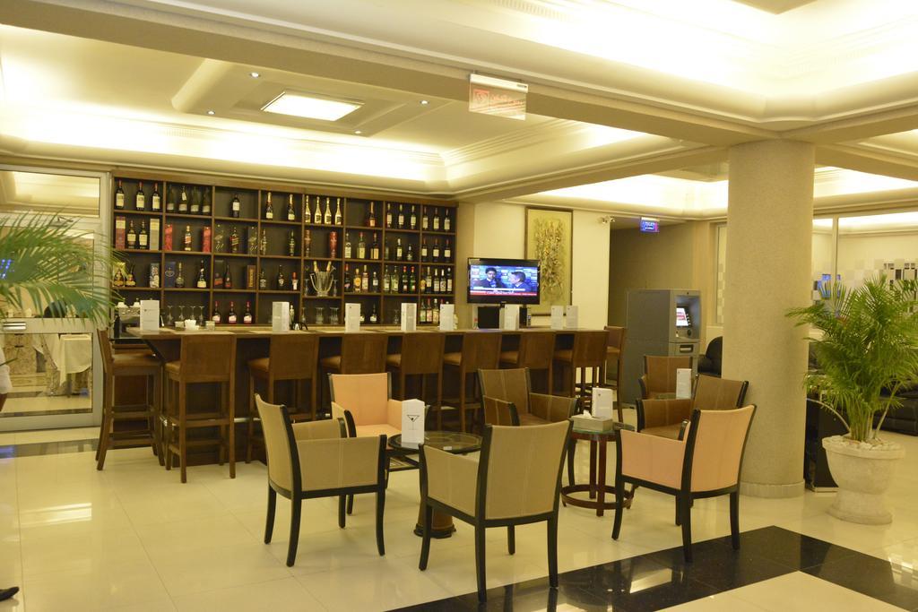 Nobila Airport Hotel Cotonou Exteriér fotografie