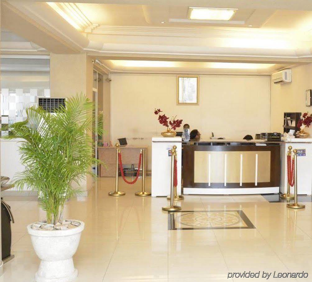 Nobila Airport Hotel Cotonou Exteriér fotografie